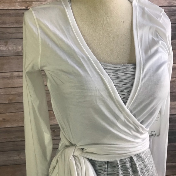 NWT WHITE LULULEMON TIED TO IT WRAP LONG SLEEVE 8 - Picture 2 of 8